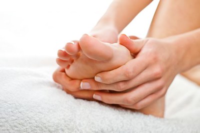 Causes and Treatment for Foot and Ankle Pain, The House Clinics, Bristol